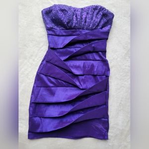 Purple Tiger Lily dress, size 3